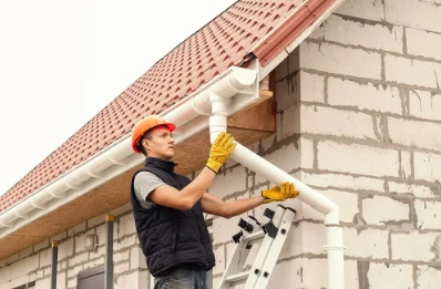 Pose et remplacement de gouttières à Cuy
